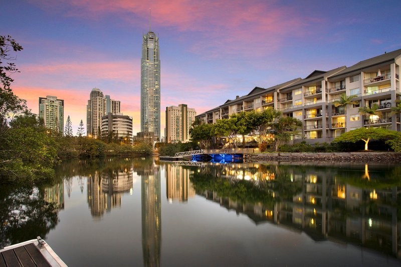 Photo - 306/70 Remembrance Drive, Surfers Paradise QLD 4217 - Image 1