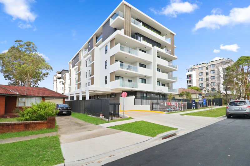 306/8A Allawah Street, Blacktown NSW 2148