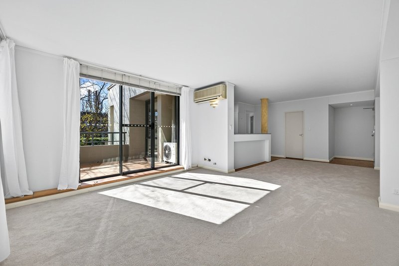 Photo - 306/9 Everton Street, Pymble NSW 2073 - Image 4