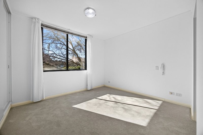 Photo - 306/9 Everton Street, Pymble NSW 2073 - Image 10