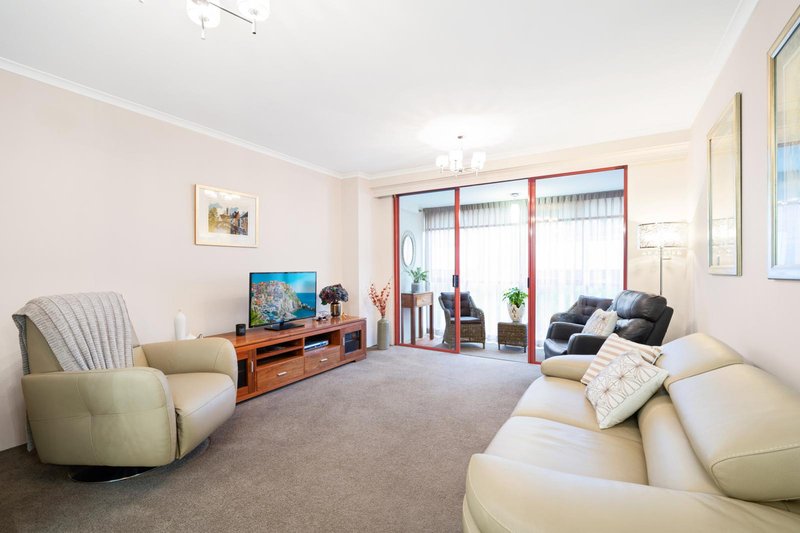 Photo - 30/7-15 Jackson Avenue, Miranda NSW 2228 - Image 4