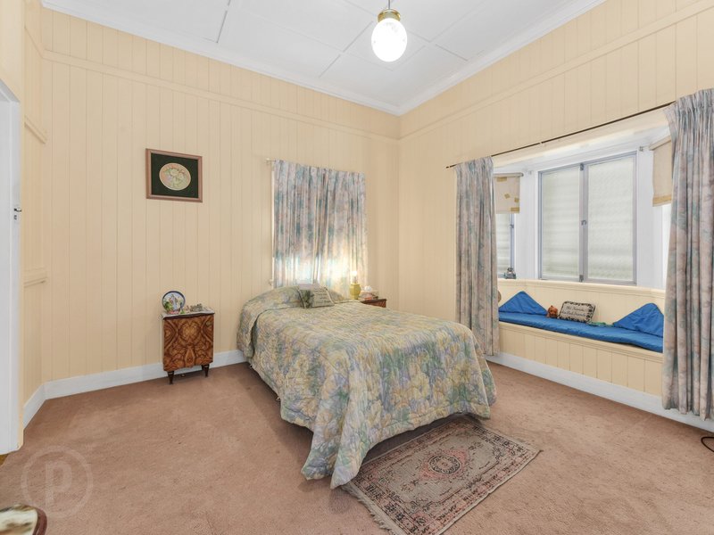 Photo - 307 Rode Road, Wavell Heights QLD 4012 - Image 9