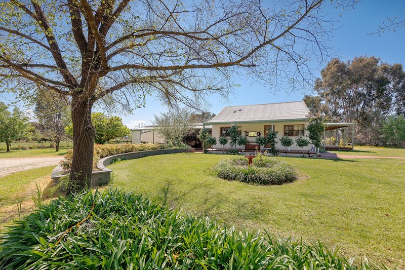 307 Soldiers Road, Barnawartha VIC 3688