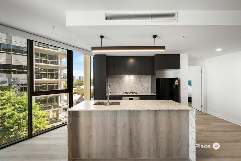 Photo - 30708/1 Cordelia Street, South Brisbane QLD 4101 - Image 2