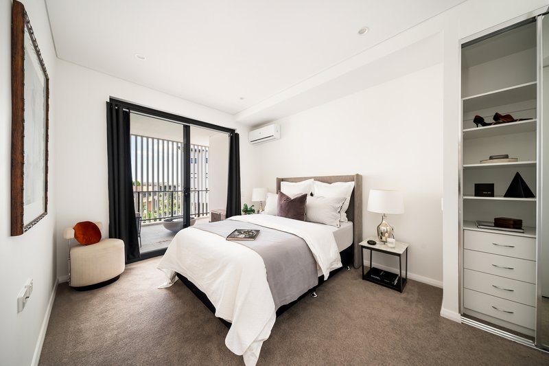 Photo - 307/114 Northcote Road, Greenacre NSW 2190 - Image 6