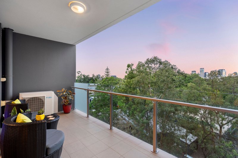 Photo - 30712/67 Blamey Street, Kelvin Grove QLD 4059 - Image 4