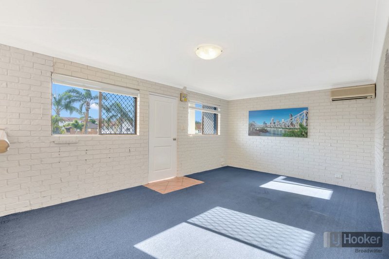 Photo - 307/132 Marine Parade, Southport QLD 4215 - Image 6