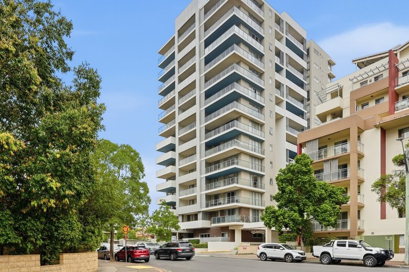 Photo - 307/2 Lachlan Street, Liverpool NSW 2170 - Image 2