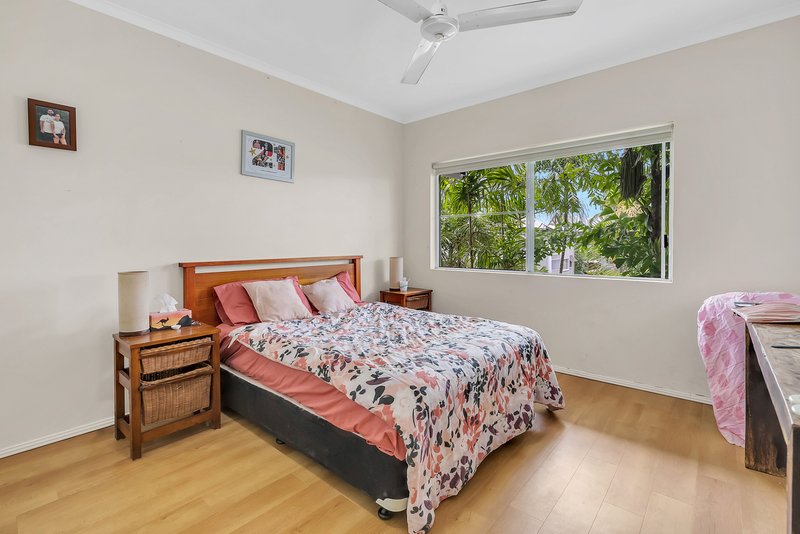 Photo - 307/219-225 Mcleod Street, Cairns North QLD 4870 - Image 11