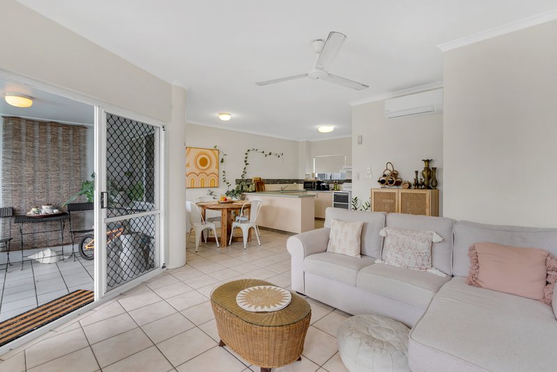 Photo - 307/219-225 Mcleod Street, Cairns North QLD 4870 - Image 13