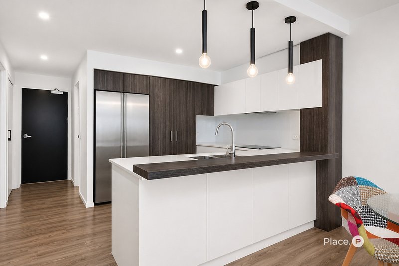 Photo - 307/22 Andrews Street, Cannon Hill QLD 4170 - Image 3