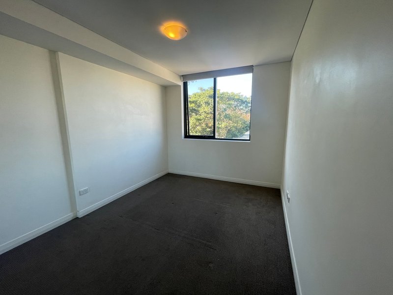 Photo - 307/23 Addison Road, Marrickville NSW 2204 - Image 2