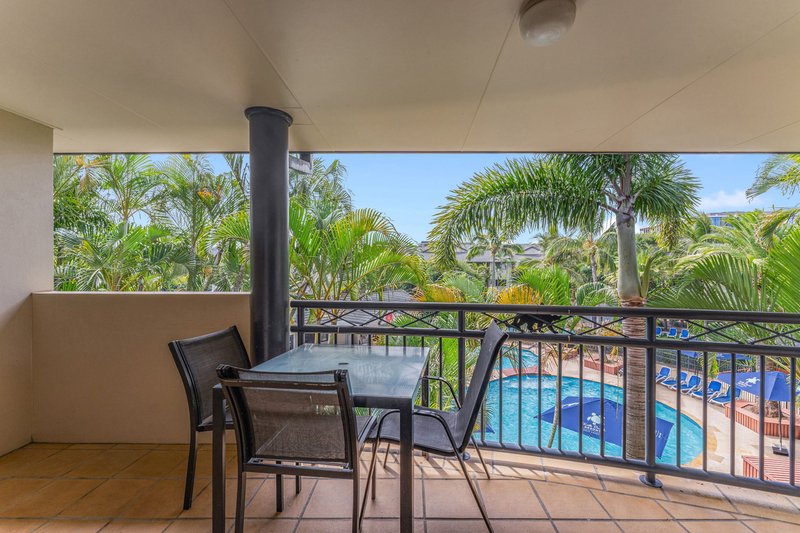 Photo - 307/2360 Gold Coast Highway, Mermaid Beach QLD 4218 - Image 2