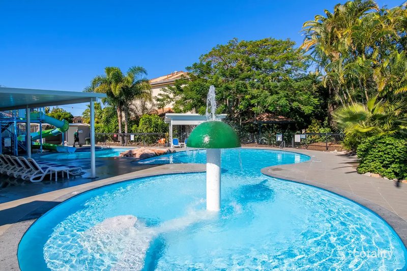 Photo - 307/2360 Gold Coast Highway, Mermaid Beach QLD 4218 - Image 22