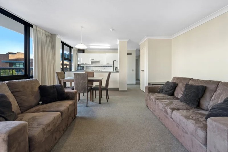 Photo - 307/311-315 Vulture Street, South Brisbane QLD 4101 - Image 2