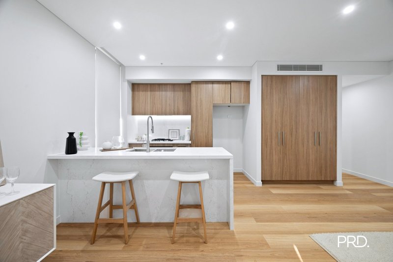 Photo - 307/32 Lethbridge Street, Penrith NSW 2750 - Image 2