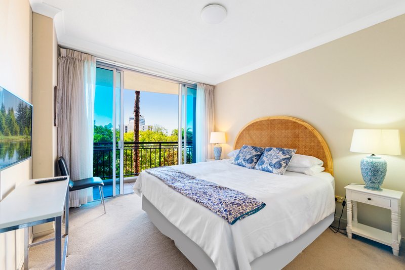 Photo - 3074/23 Ferny Avenue, Surfers Paradise QLD 4217 - Image 11