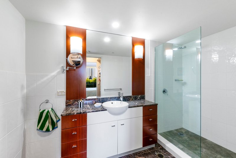 Photo - 3074/23 Ferny Avenue, Surfers Paradise QLD 4217 - Image 13