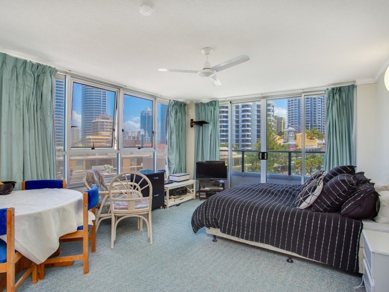 Photo - 307/44 - 52 The Esplanade, Surfers Paradise QLD 4217 - Image 8