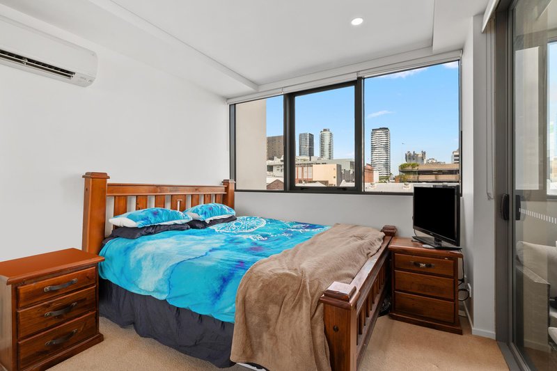 Photo - 307/50 Mclachlan Street, Fortitude Valley QLD 4006 - Image 6