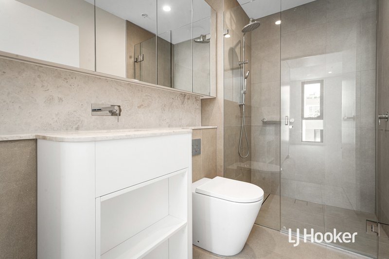 Photo - 3076/4 Eustace Street, Rouse Hill NSW 2155 - Image 5