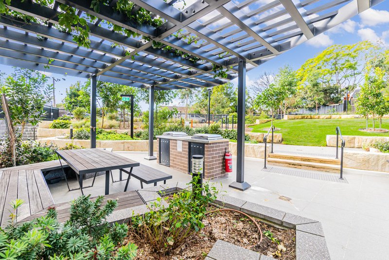 Photo - 307/8 Garthowen Crescent, Castle Hill NSW 2154 - Image 15