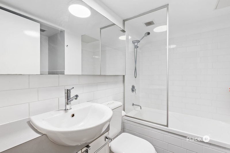 Photo - 307/82 Alfred Street, Fortitude Valley QLD 4006 - Image 14