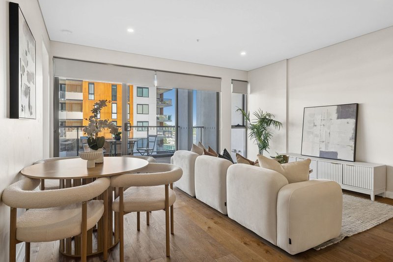 Photo - 307/904-914 Pacific Highway, Gordon NSW 2072 - Image 1