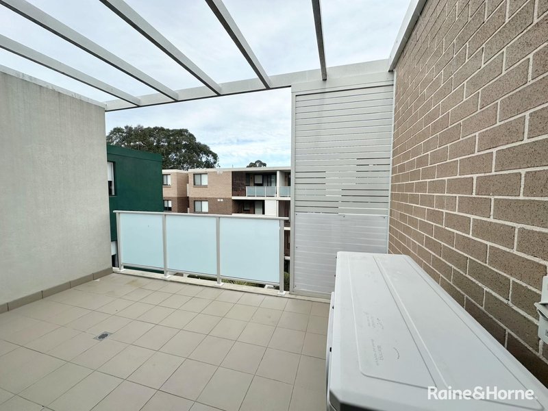 Photo - 307/9D Terry Road, Rouse Hill NSW 2155 - Image 8