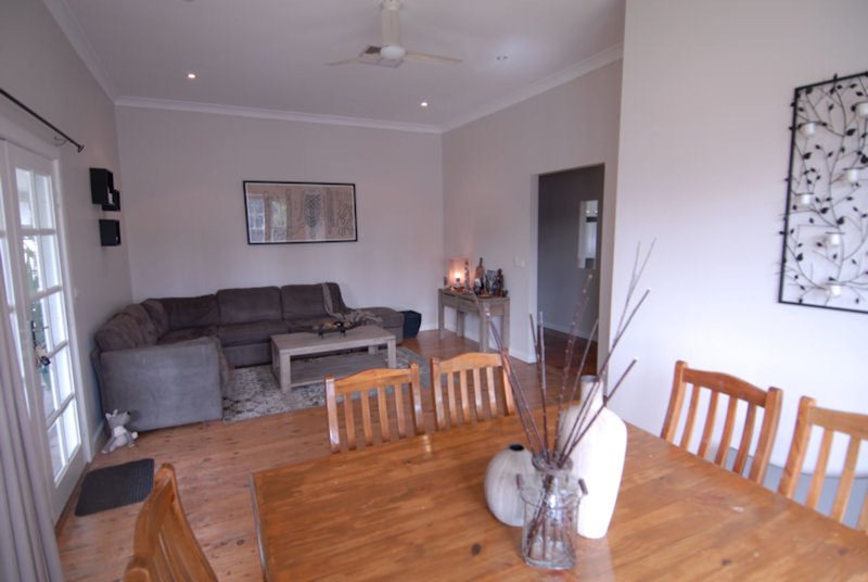 Photo - 308 Harfleur Street, Deniliquin NSW 2710 - Image 3