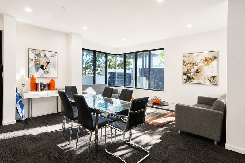 Photo - 308/11 Andrews Street, Southport QLD 4215 - Image 6