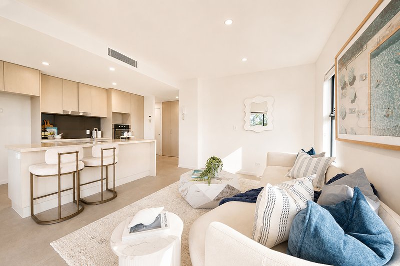 Photo - 308/11 Andrews Street, Southport QLD 4215 - Image 9