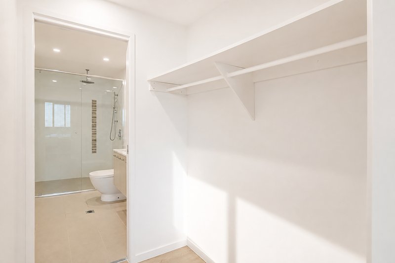 Photo - 308/11 Andrews Street, Southport QLD 4215 - Image 14
