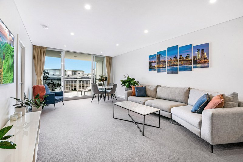 308/17 Woodlands Avenue, Breakfast Point NSW 2137