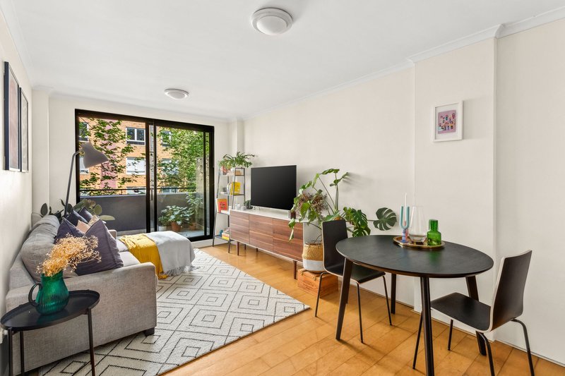 Photo - 308/200 Campbell Street, Darlinghurst NSW 2010 - Image 2