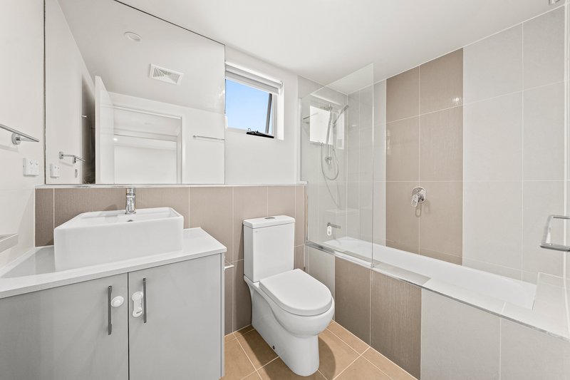 Photo - 308/66A Slobodian Avenue, Eight Mile Plains QLD 4113 - Image 8