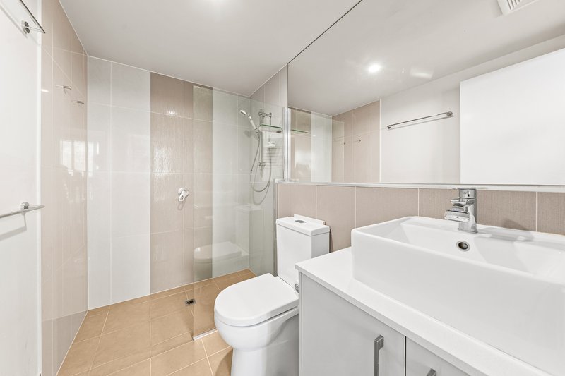 Photo - 308/66A Slobodian Avenue, Eight Mile Plains QLD 4113 - Image 9