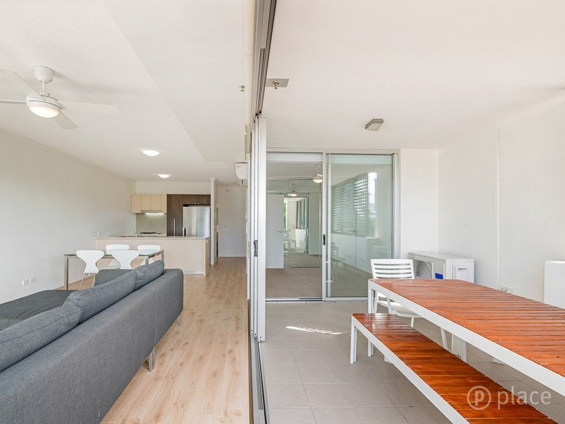 Photo - 3087/3 Parkland Boulevard, Brisbane City QLD 4000 - Image 3