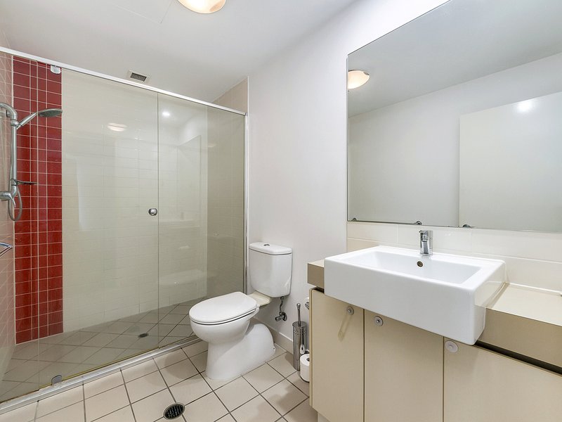 Photo - 30/9 Doggett Street, Fortitude Valley QLD 4006 - Image 10