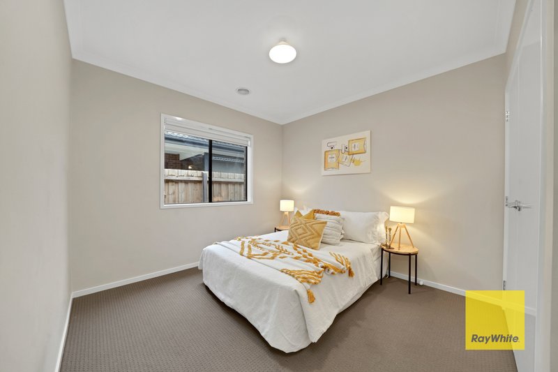 Photo - 309 Frontier Avenue, Aintree VIC 3336 - Image 13