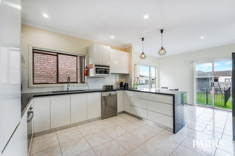 Photo - 309 Polding Street, Fairfield West NSW 2165 - Image 4