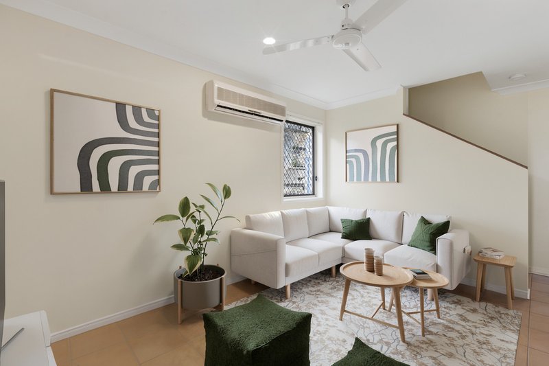 Photo - 30/9 Rata Place, Nerang QLD 4211 - Image 8