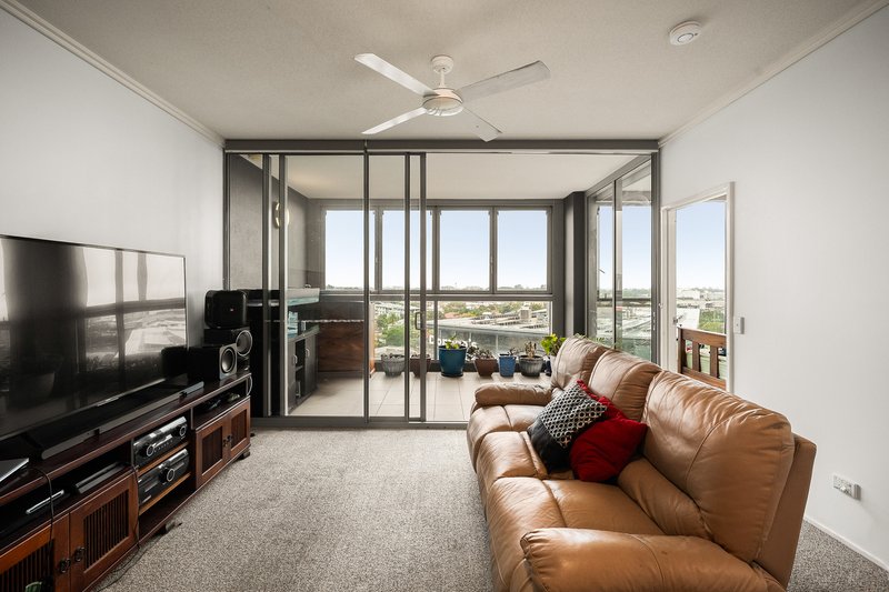 Photo - 30906/2 Harbour Road, Hamilton QLD 4007 - Image 4