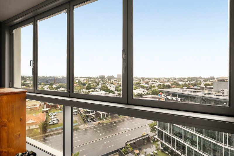 Photo - 30906/2 Harbour Road, Hamilton QLD 4007 - Image 7