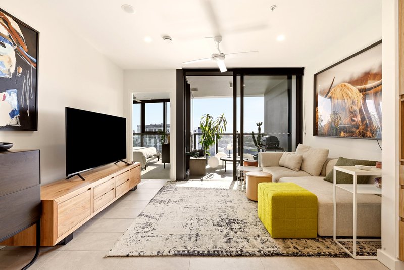 Photo - 30909/15 Wharf Street, Hamilton QLD 4007 - Image 1
