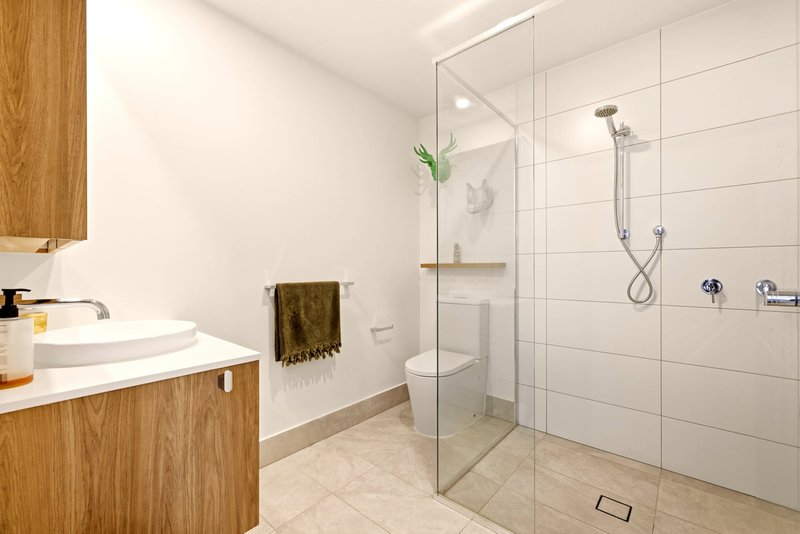 Photo - 30909/15 Wharf Street, Hamilton QLD 4007 - Image 8