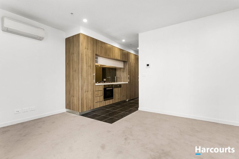 Photo - 309/1 Grosvenor Street, Doncaster VIC 3108 - Image 4