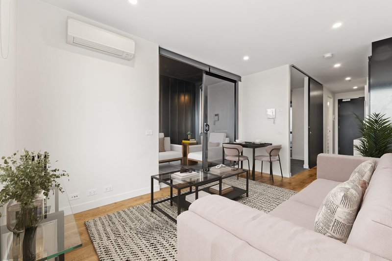 Photo - 309/12 Albert Street, Hawthorn East VIC 3123 - Image 3