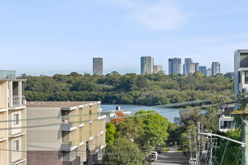 Photo - 309/18 Woodlands Avenue, Breakfast Point NSW 2137 - Image 8
