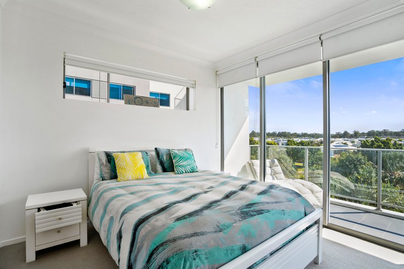 Photo - 309/2 East Quay Drive, Biggera Waters QLD 4216 - Image 7